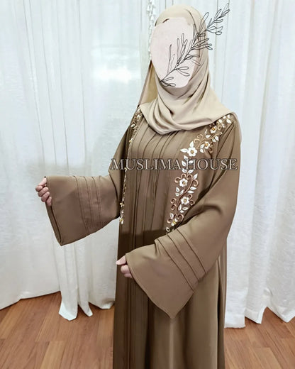 عباية كلوش بثوب crepe de soie